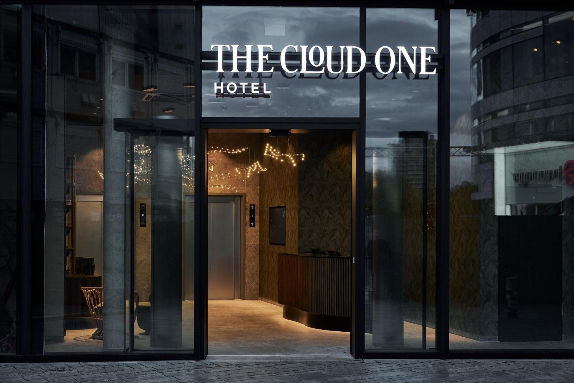 The Cloud One Duesseldorf-Koebogen Hotel Екстериор снимка